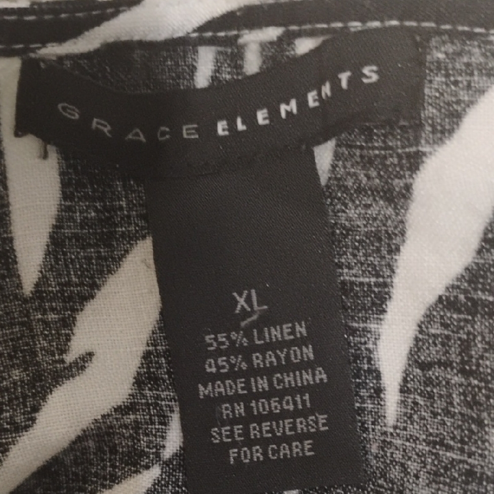 Grace Elements Zebra Pattern Blouse with Lace Trim - Picture 2 of 5